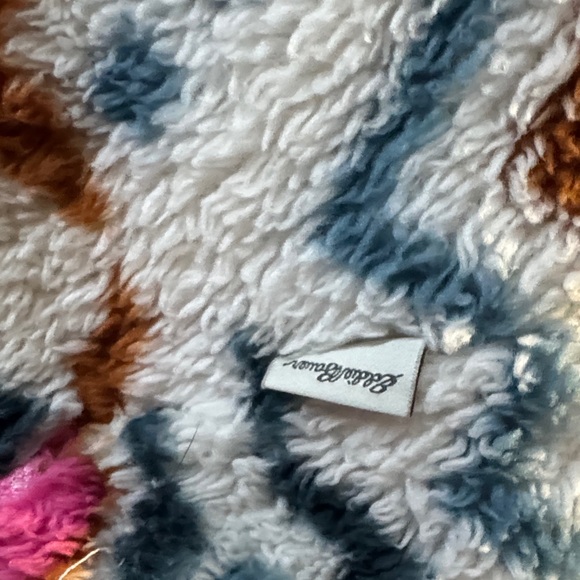 Eddie Bauer Multicolor Aztec Print 1/4 Zip Fleece Pullover - Picture 5 of 6